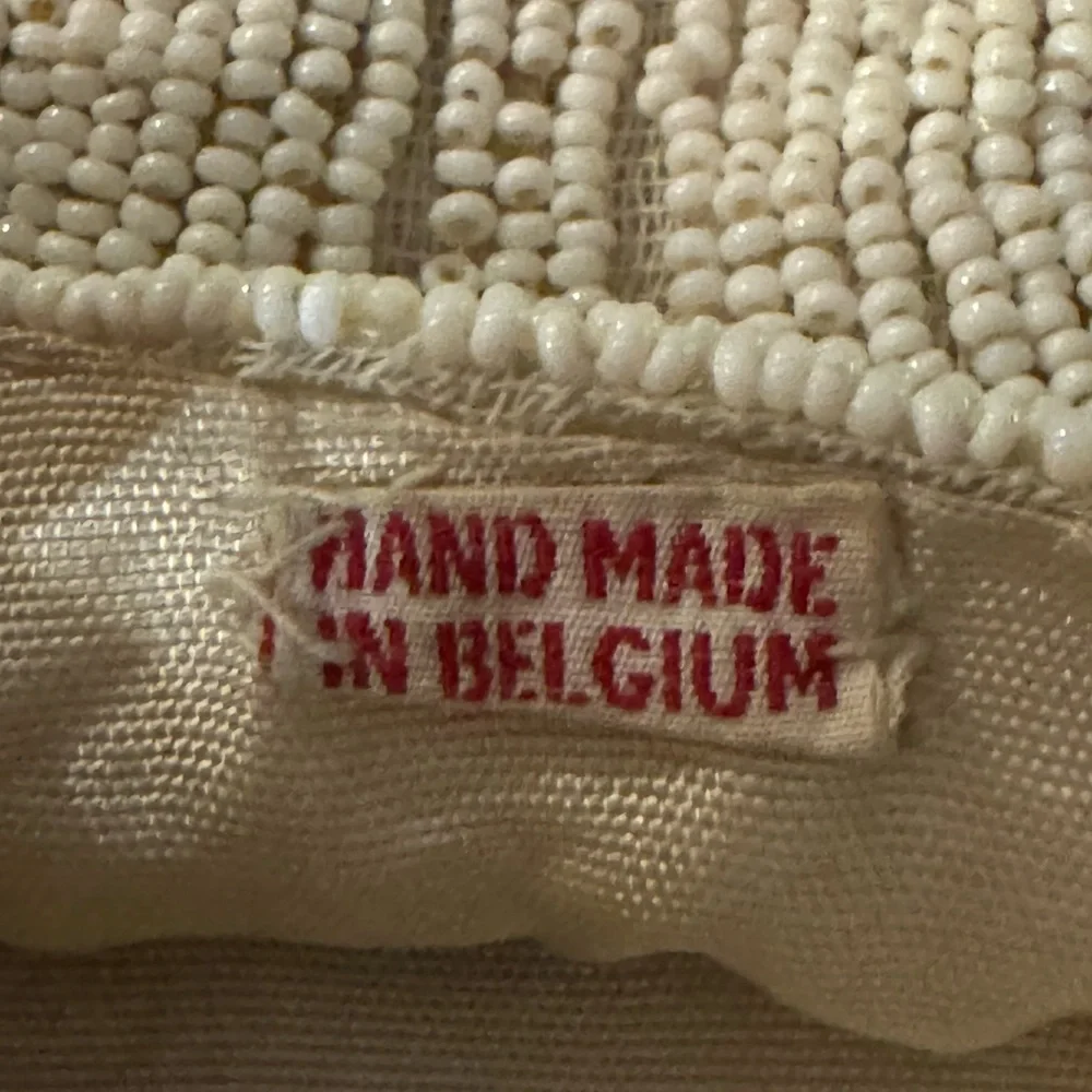 Vintage beaded coin purse/card holder. Handmade in Belgium‎